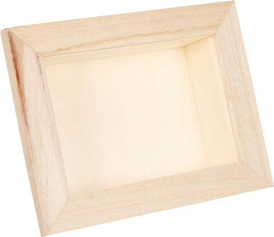 vetrina in legno con finestra in plexiglass